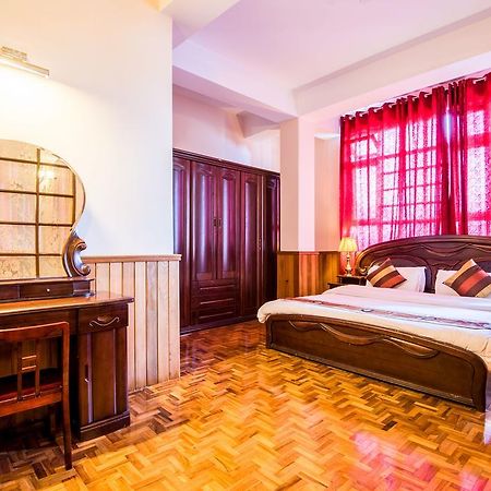 Sidlon Residency Hotel กังต็อก ภายนอก รูปภาพ