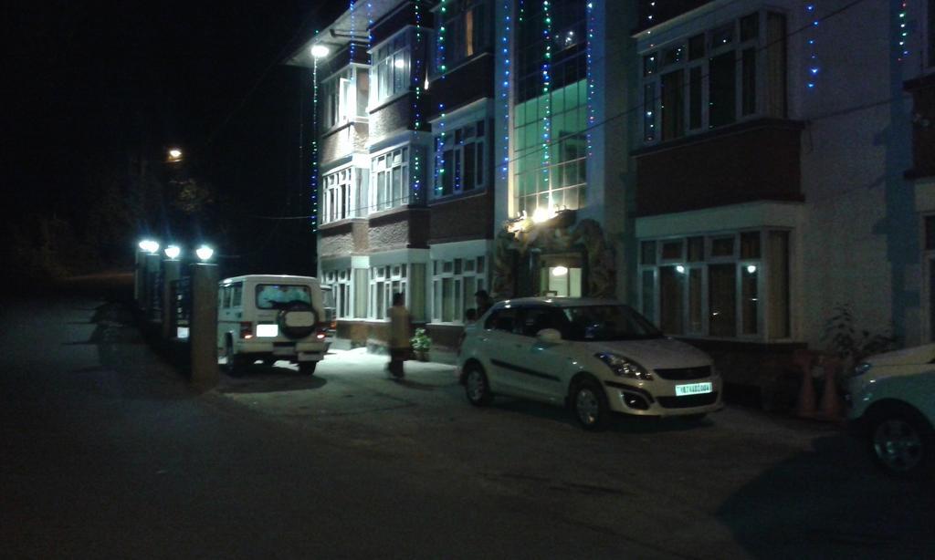 Sidlon Residency Hotel กังต็อก ภายนอก รูปภาพ