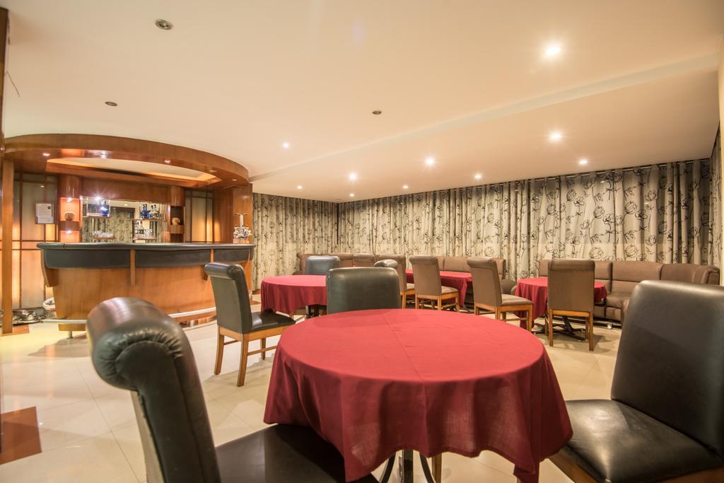 Sidlon Residency Hotel กังต็อก ภายนอก รูปภาพ